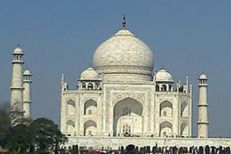 taj mahal one day trip from delhi by air conditioned car